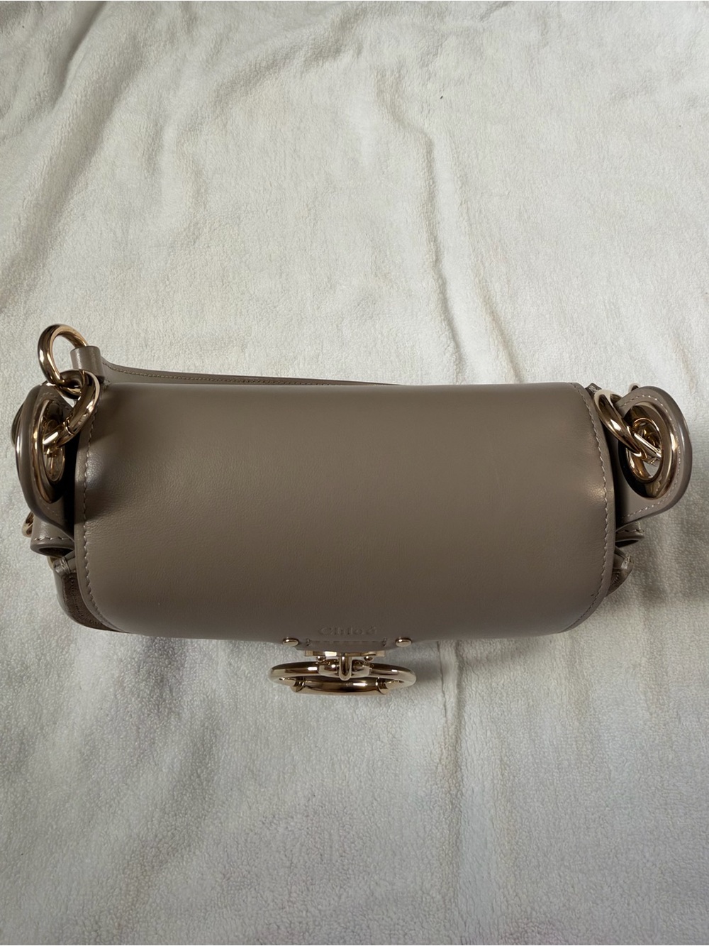Chloe Small Tess Leather Saddle Bag in Taupe. Dust bag. authentications included - Picture 5 of 15